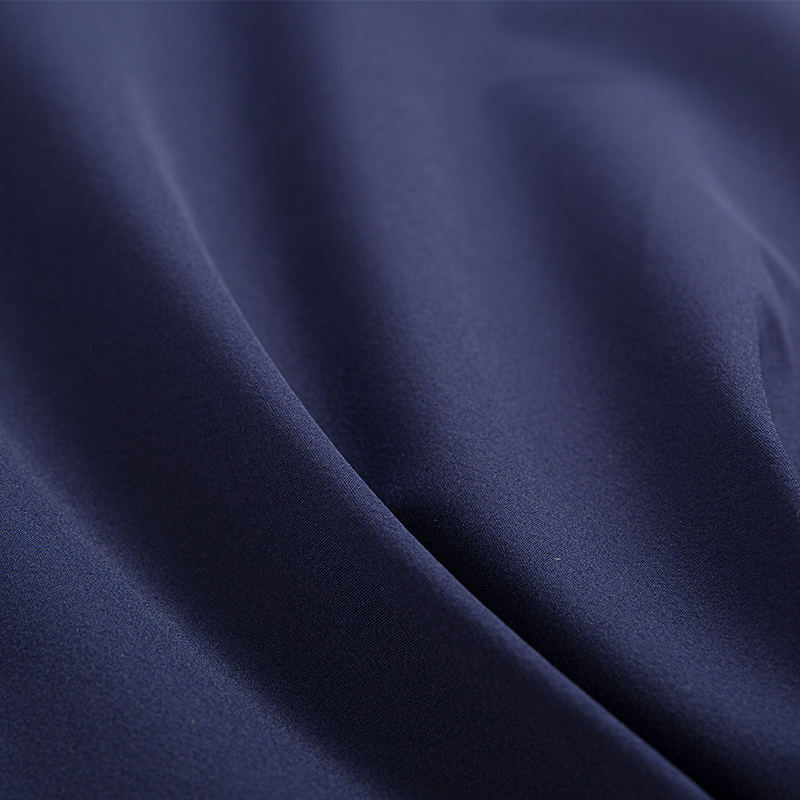 190gsm نايلون ممتد بأربعة اتجاهات مع غشاء أبيض وشبكة PTFE للتهوية - ثلاثة في واحد